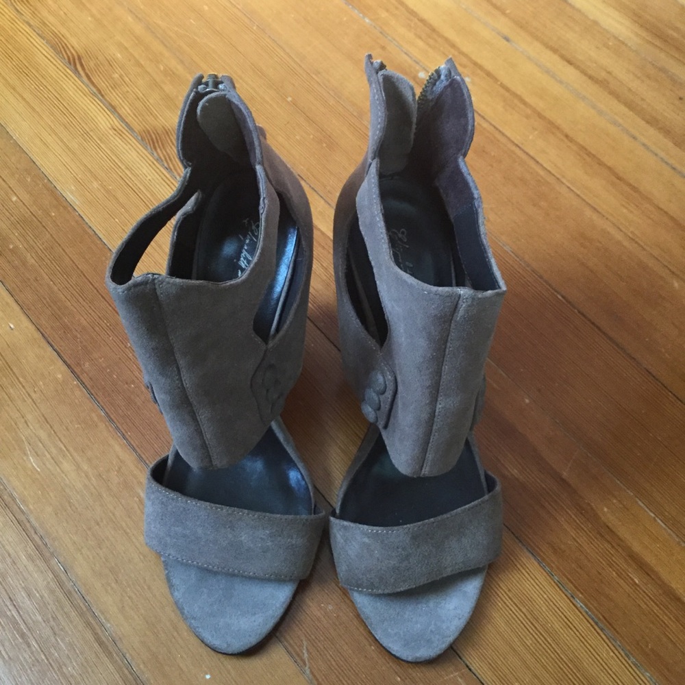 Elizabeth and James suede high heel sandals - 8.5